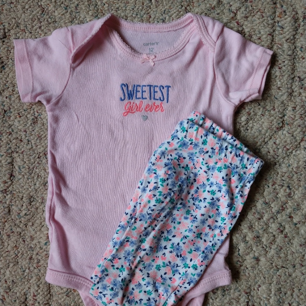 Carter's 12 month outfit